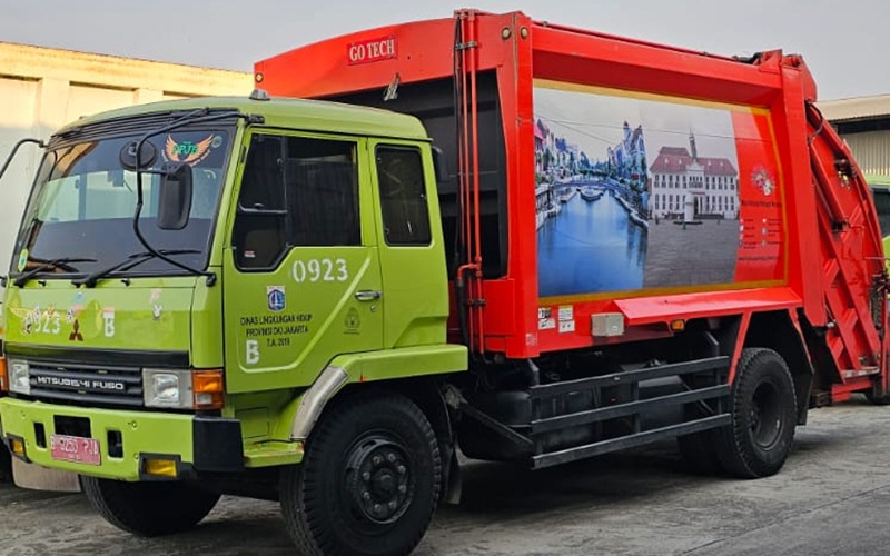 Harga Truk Sampah Compactor Mitsubishi Fuso Kapasitas 10 M3 dan Spesifikasinya